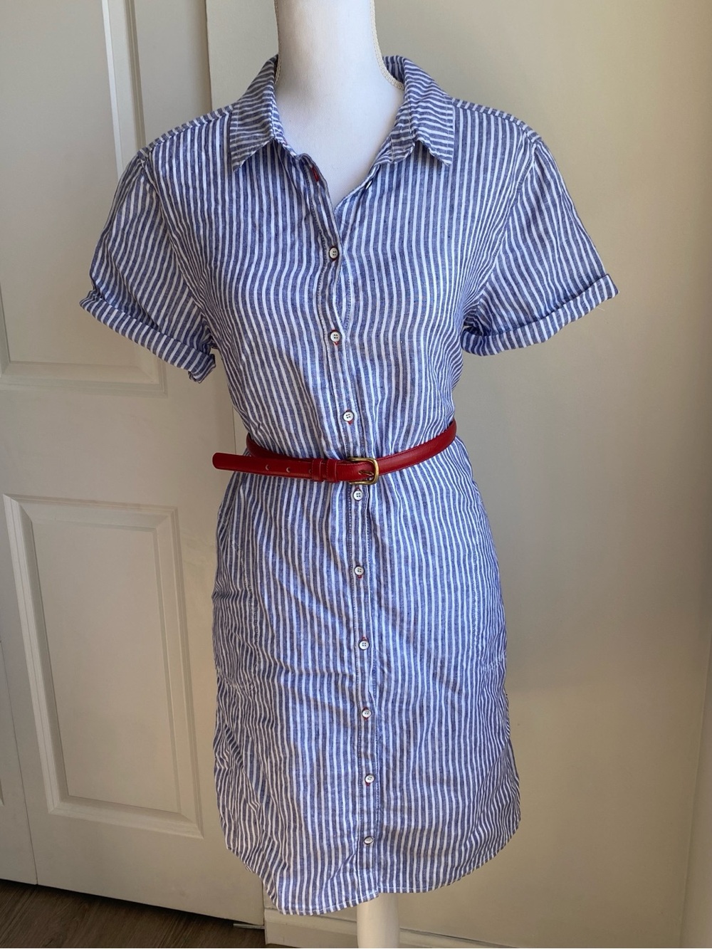 Tahari 100% Linen Blue and White Striped Shirt Dress Medium